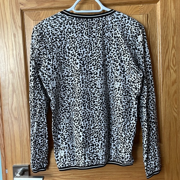 Olsen ladies black & white leopard print pullover - Picture 2 of 10